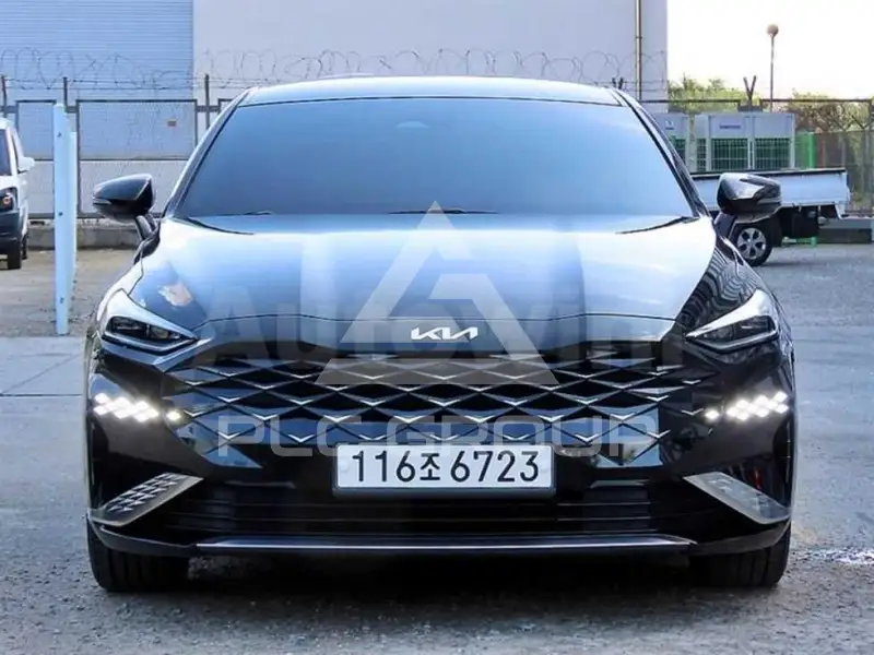 2023 KIA K8