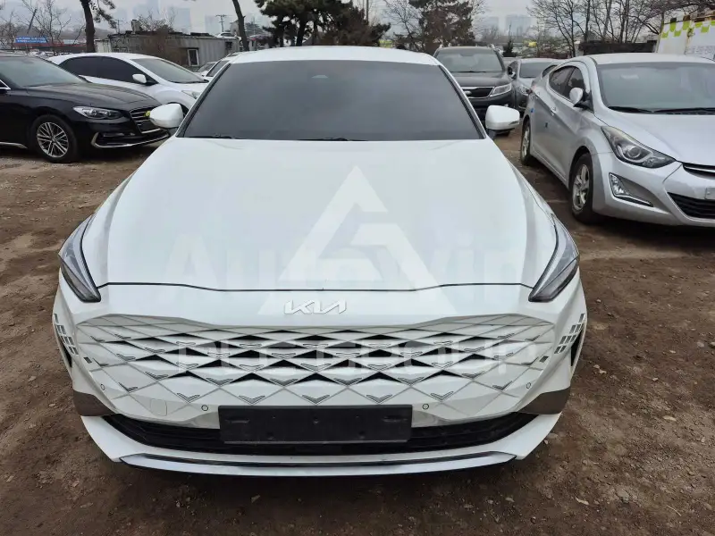 2023 KIA K8