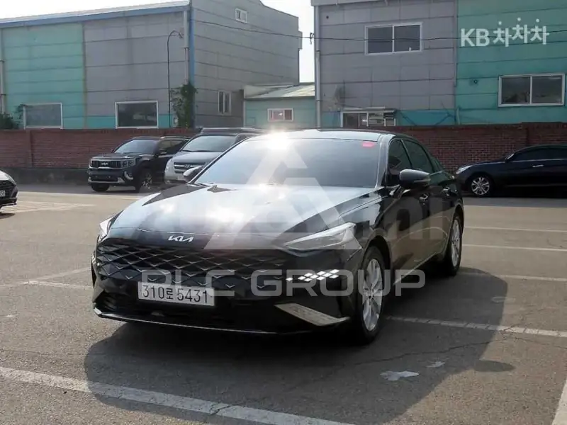 2023 KIA K8
