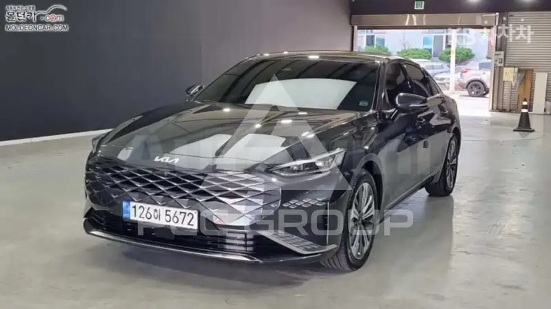2023 KIA K8