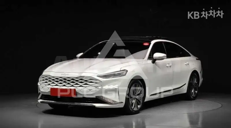 2023 KIA K8