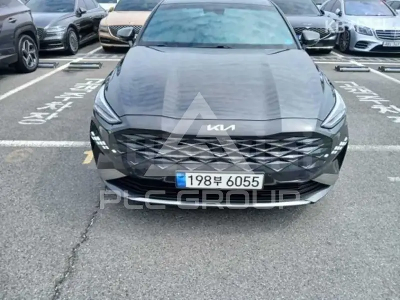 2023 KIA K8