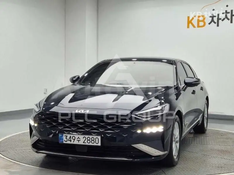 2023 KIA K8