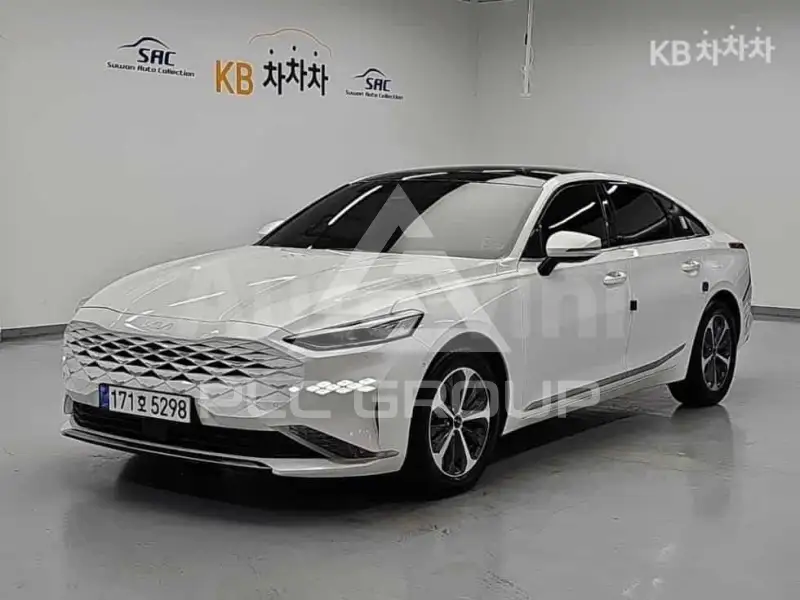 2023 KIA K8