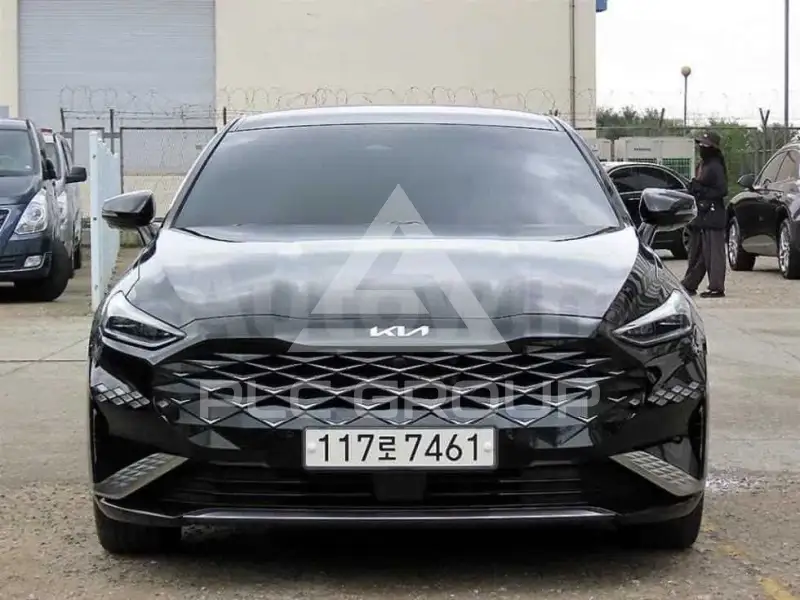 2023 KIA K8