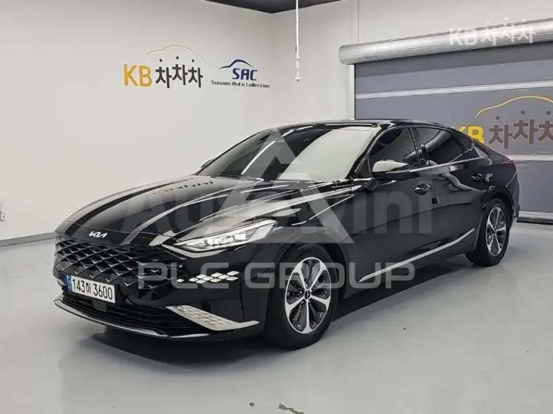 2023 KIA K8