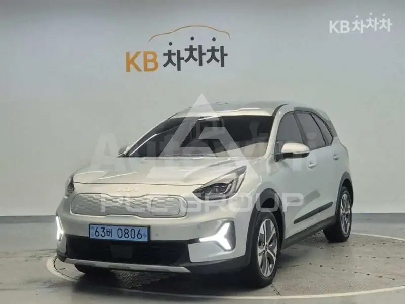 2023 KIA Niro