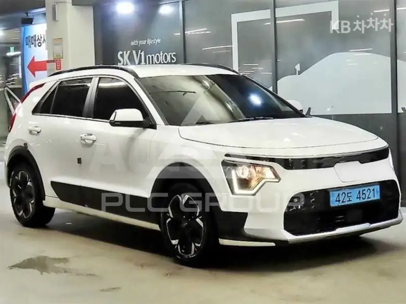 2023 KIA Niro