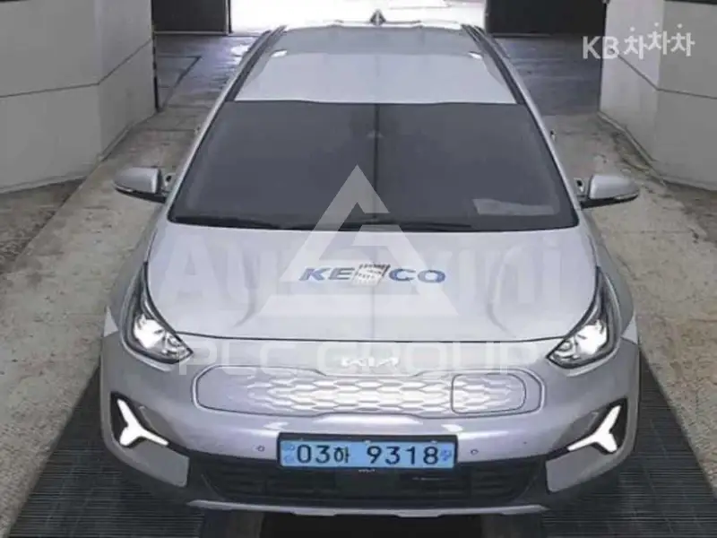 2023 KIA Niro