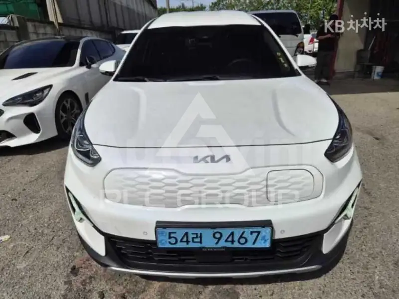 2023 KIA Niro