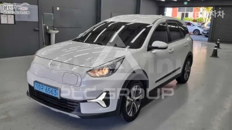 2023 KIA Niro