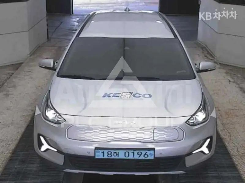 2023 KIA Niro
