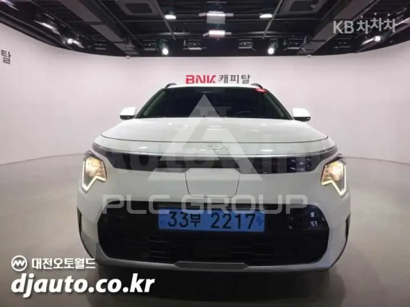 2023 KIA Niro