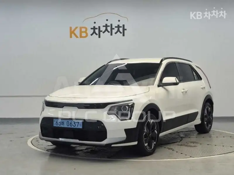 2023 KIA Niro