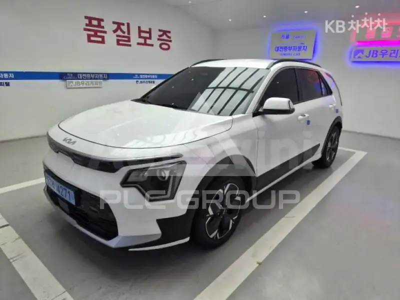 2023 KIA Niro