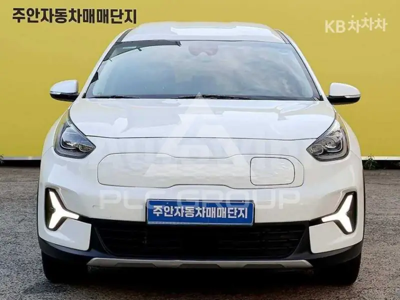 2023 KIA Niro