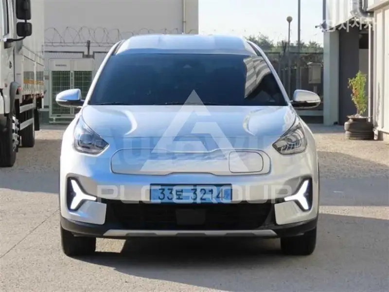 2023 KIA Niro