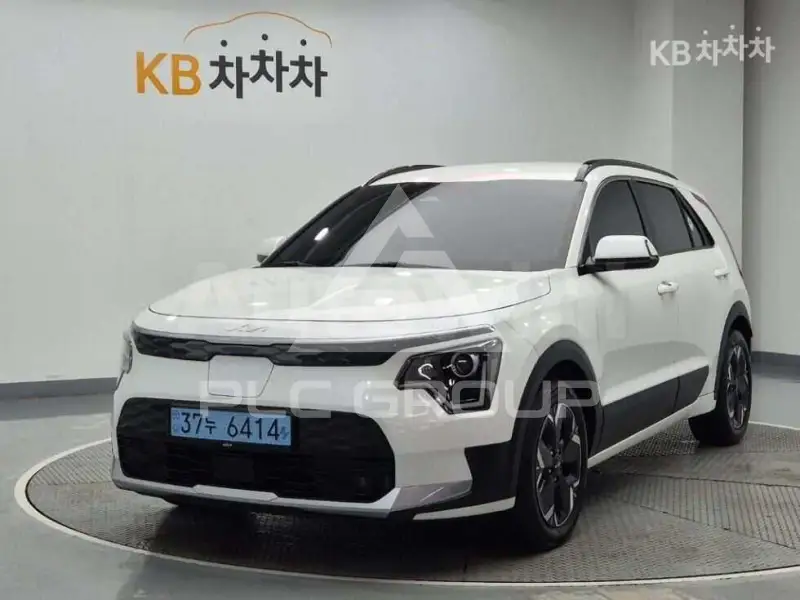 2023 KIA Niro