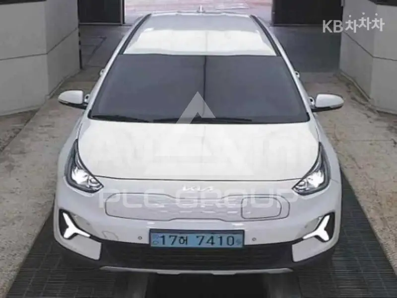 2023 KIA Niro