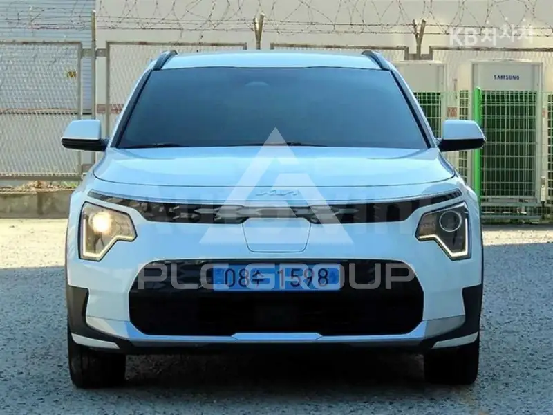 2023 KIA Niro