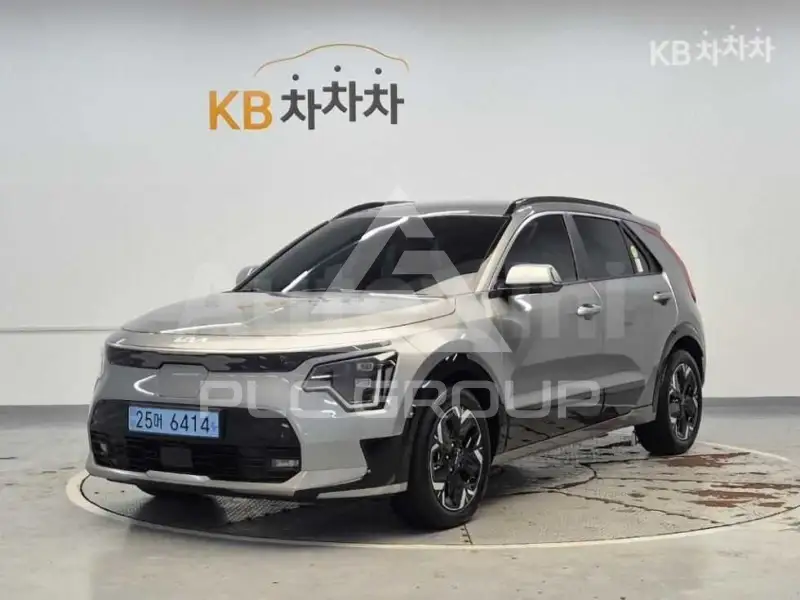 2023 KIA Niro