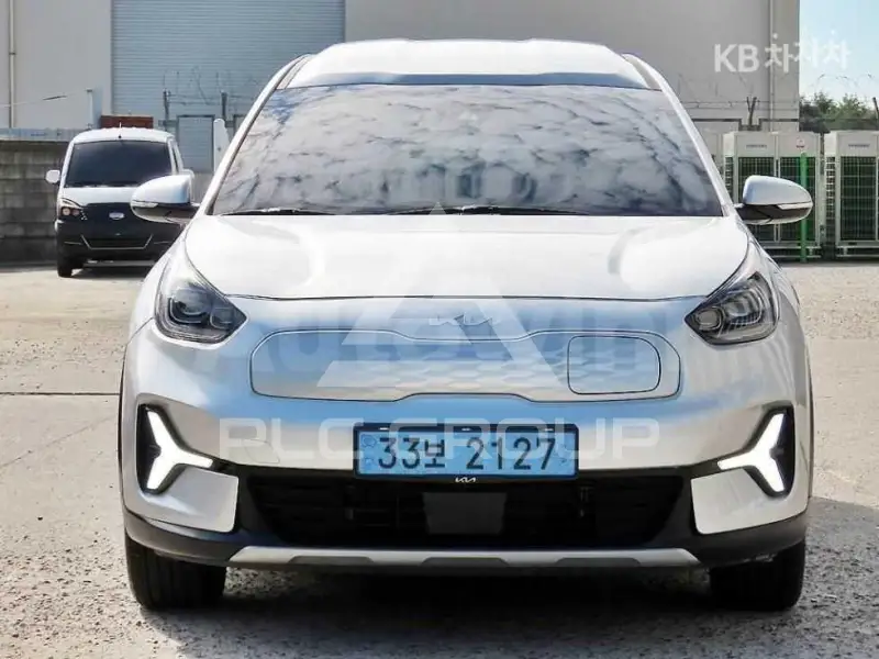 2023 KIA Niro
