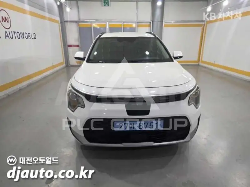 2023 KIA Niro