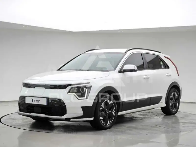 2023 KIA Niro
