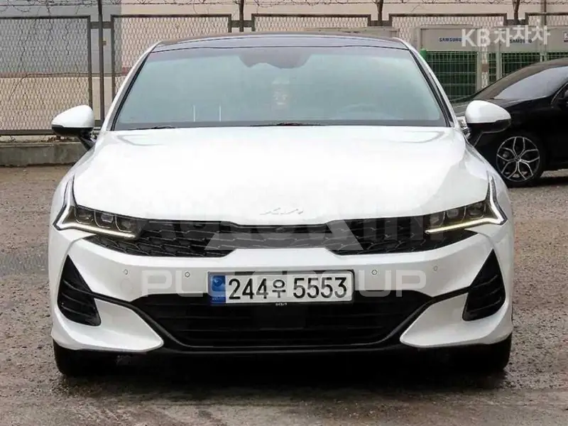 2023 KIA K5
