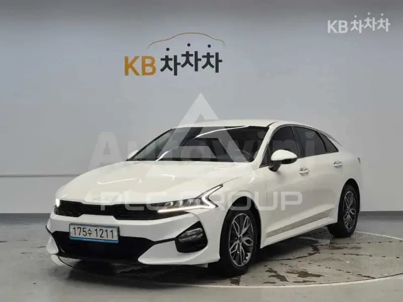 2023 KIA K5