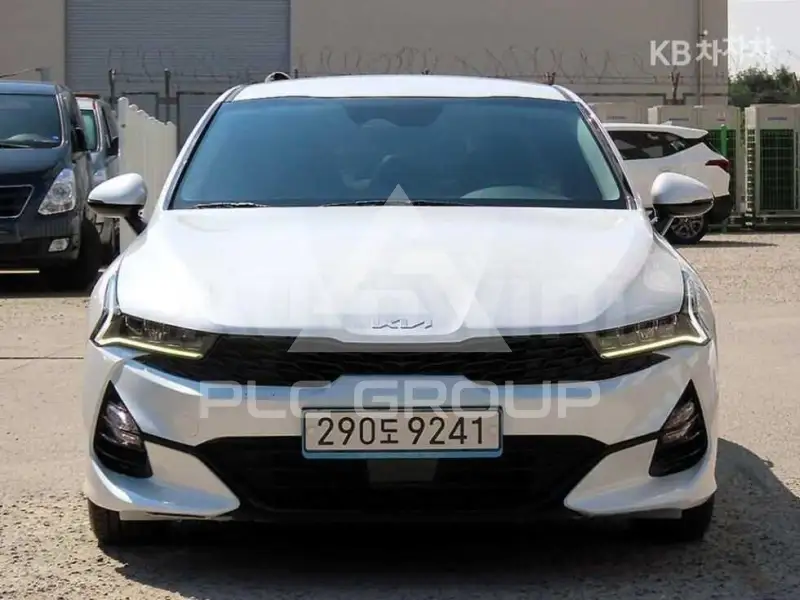 2023 KIA K5