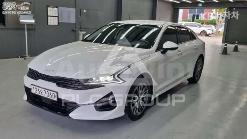 2023 KIA K5