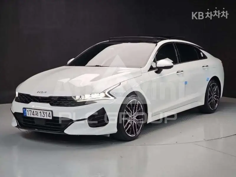2023 KIA K5
