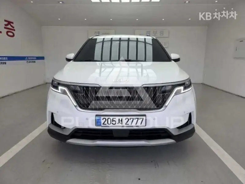 2023 KIA Carnival