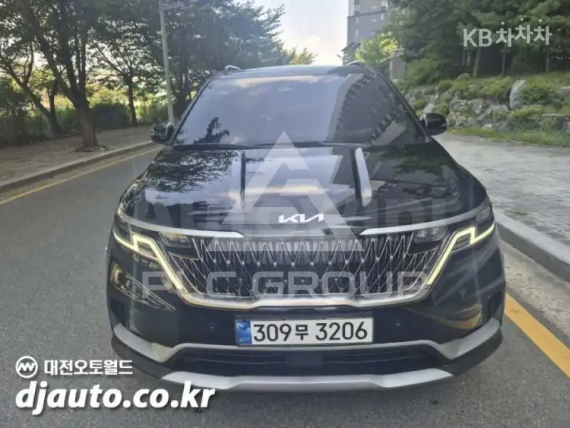 2023 KIA Carnival