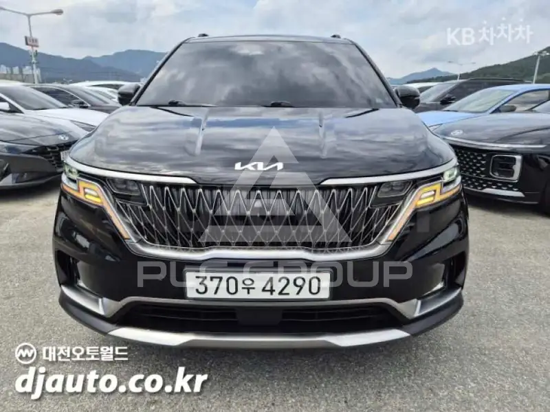2023 KIA Carnival