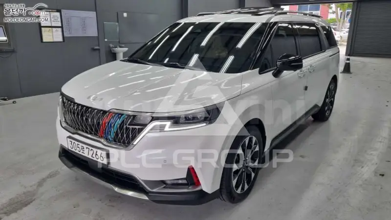2023 KIA Carnival
