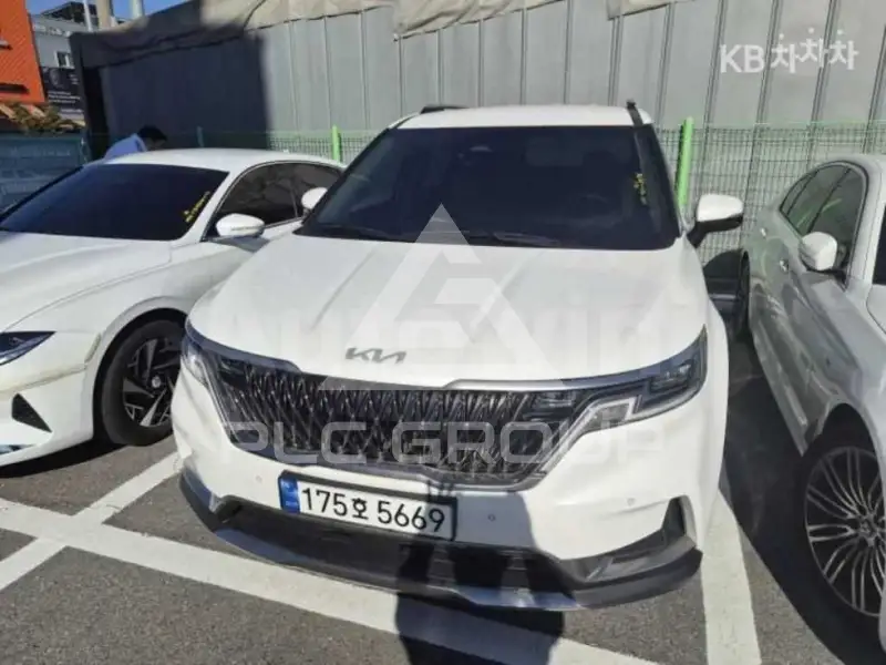 2023 KIA Carnival