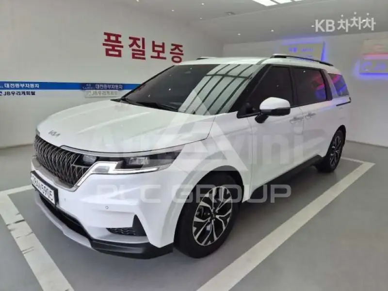 2023 KIA Carnival