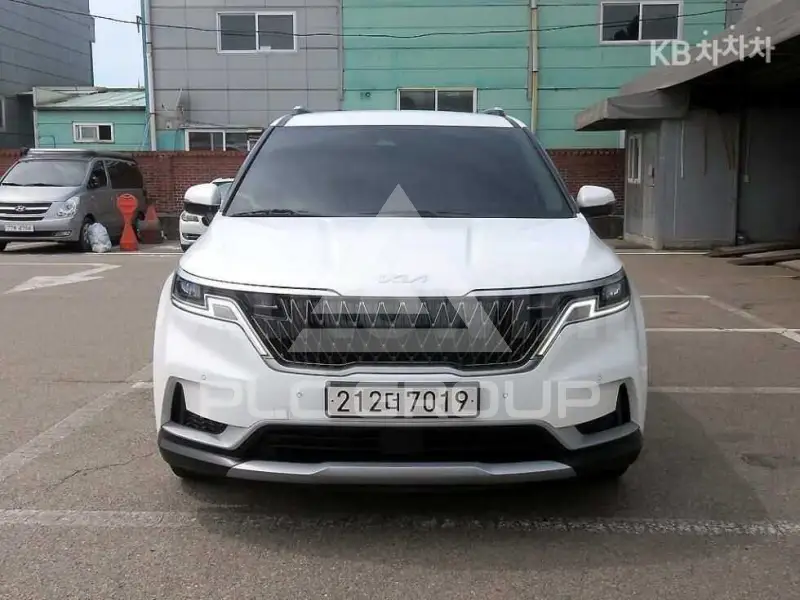 2023 KIA Carnival