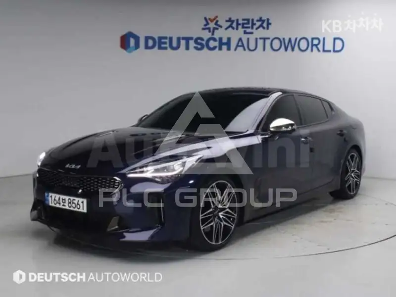 2023 KIA Stinger