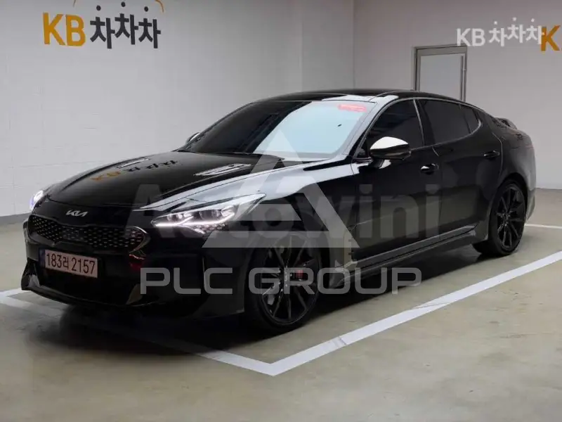 2023 KIA Stinger