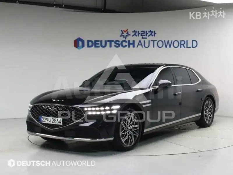 2023 Genesis G90
