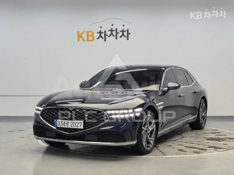 2023 Genesis G90