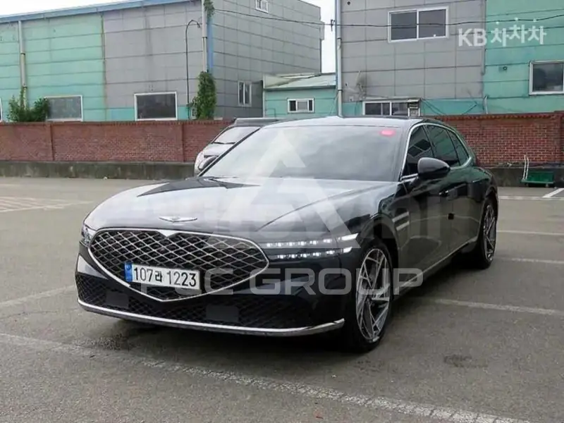 2023 Genesis G90