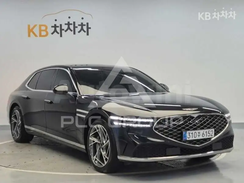2023 Genesis G90