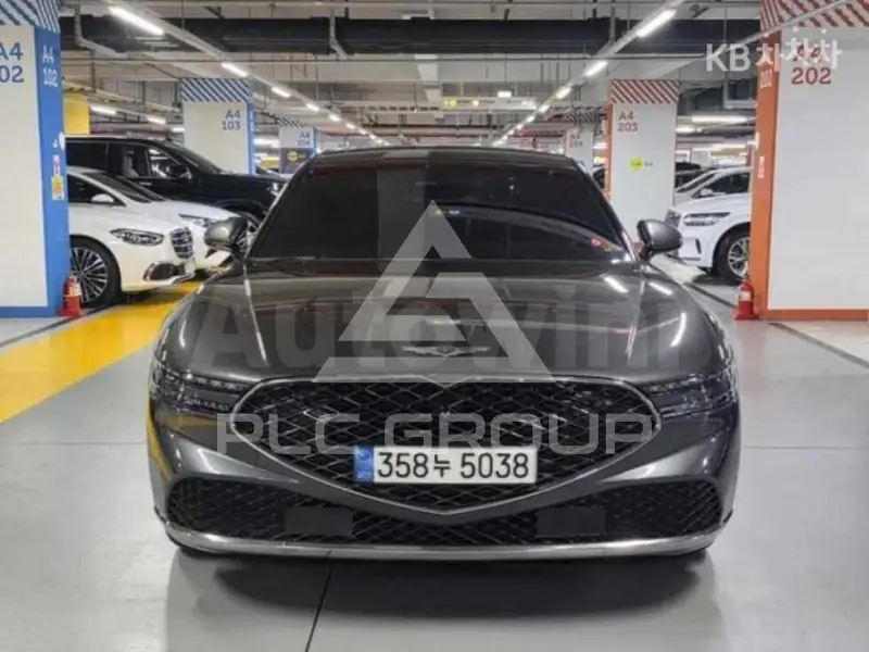 2023 Genesis G90