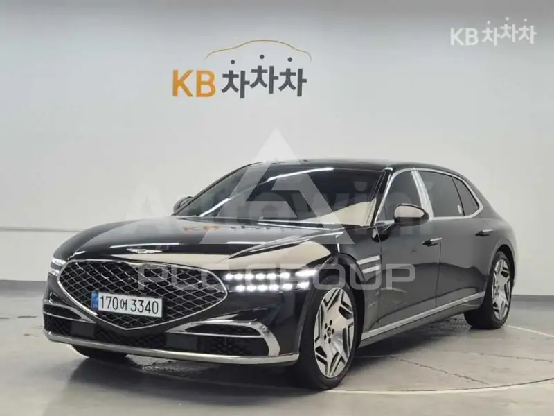 2023 Genesis G90