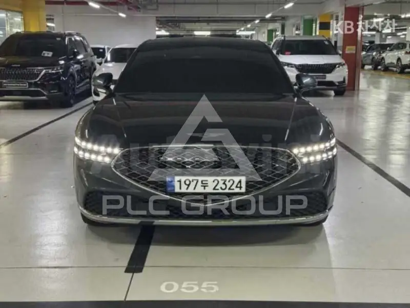 2023 Genesis G90