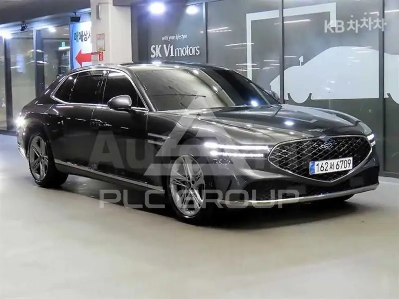 2023 Genesis G90